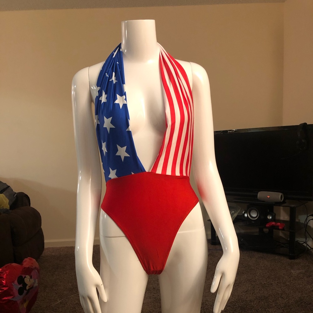 BOUTIQUE Swimsuit NWOT